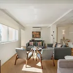 Miramar - Seaside Villa *