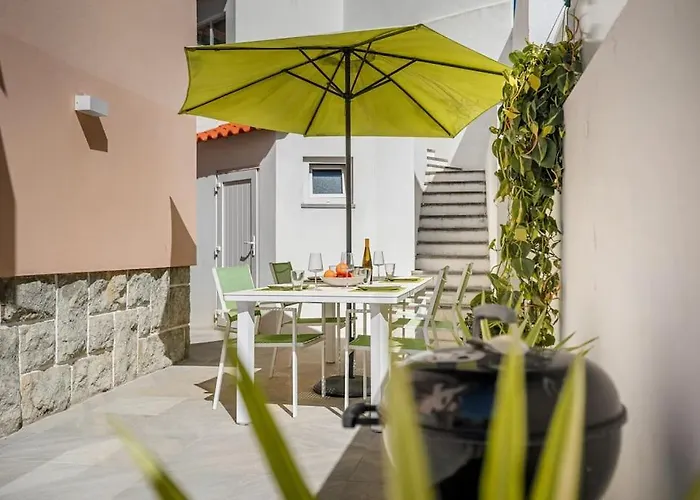 Miramar - Seaside Villa