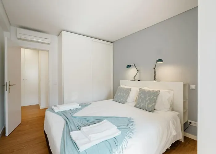 Miramar - Seaside Villa Cascais