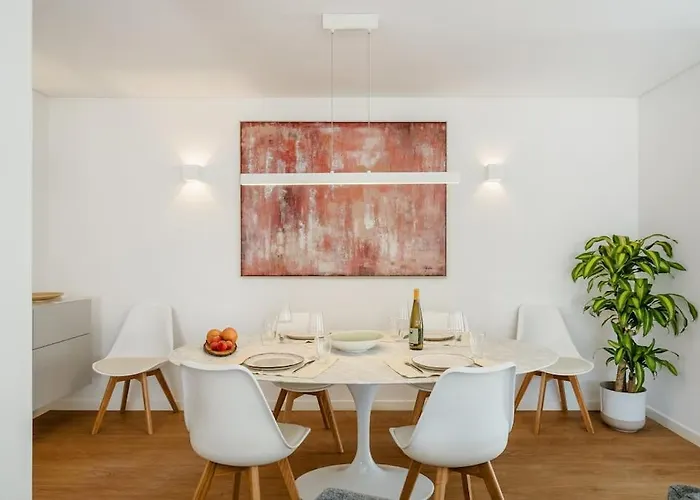 Miramar - Seaside Villa Cascais
